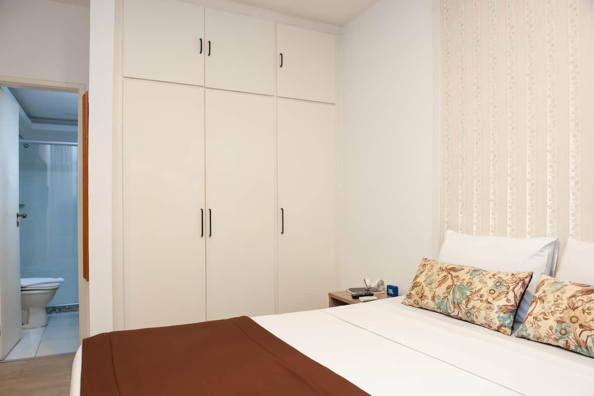 Minibar, desk, blackout curtains, free WiFi