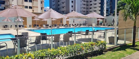 Utomhuspool