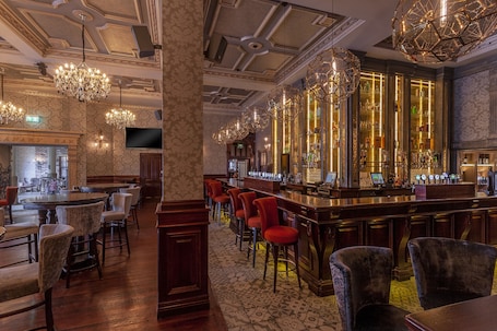 Bar (en la propiedad)