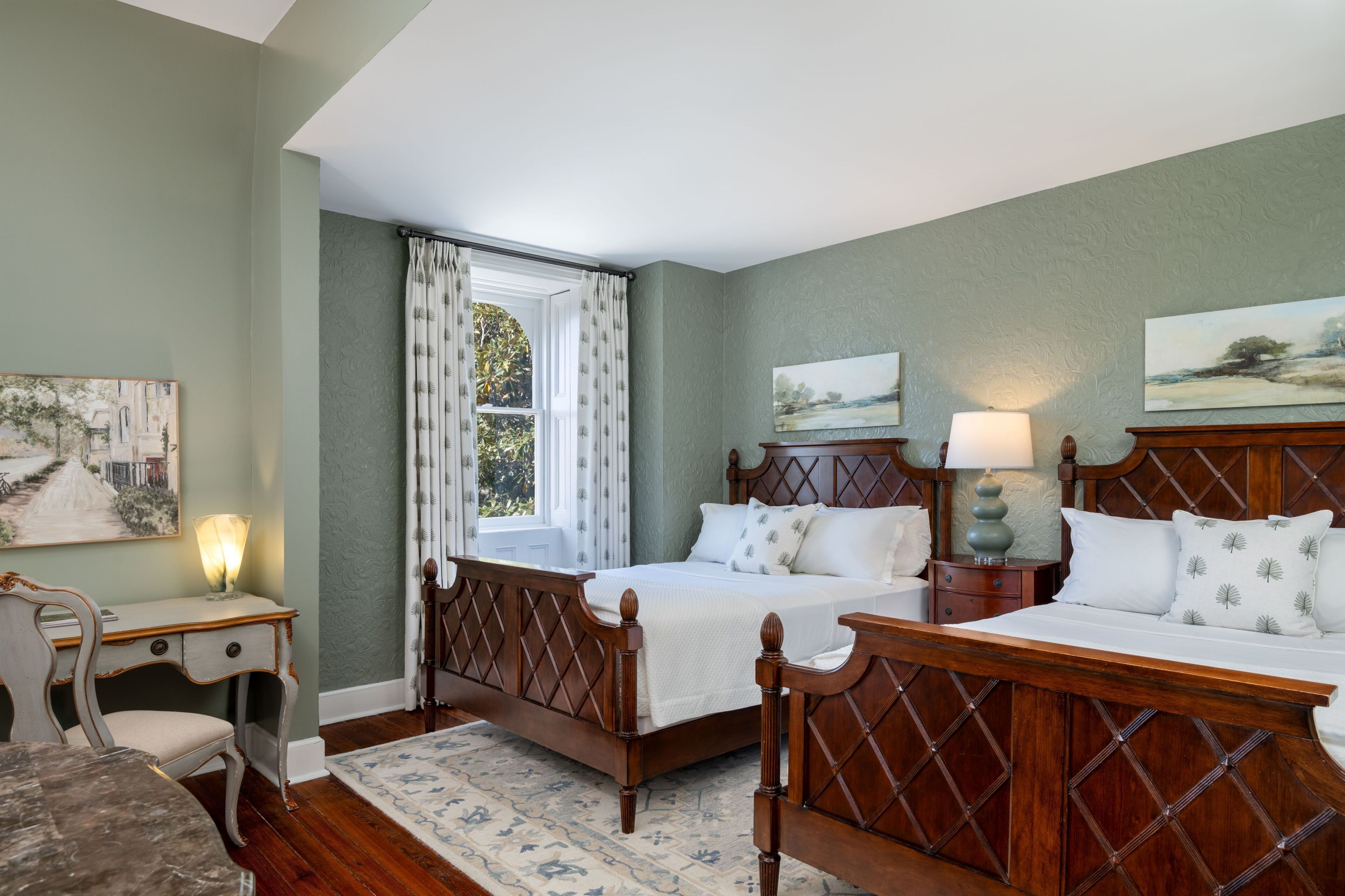 Earl of Chatham Suite | Premium bedding, in-room safe, individually decorated