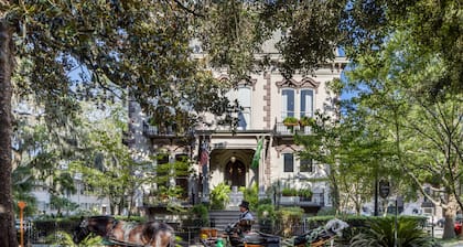 Hamilton-Turner Inn