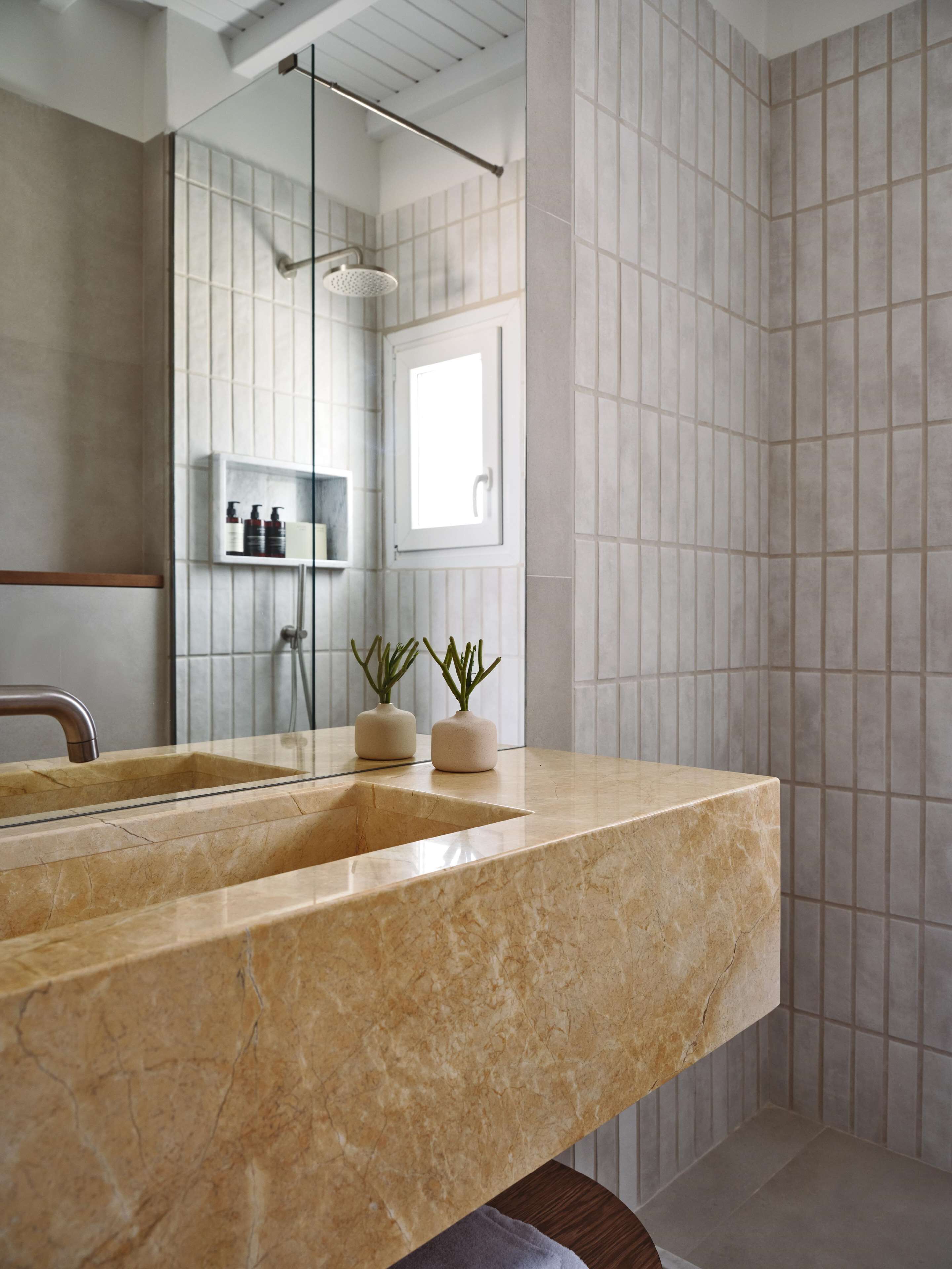 shower, free toiletries, hair dryer, bathrobes