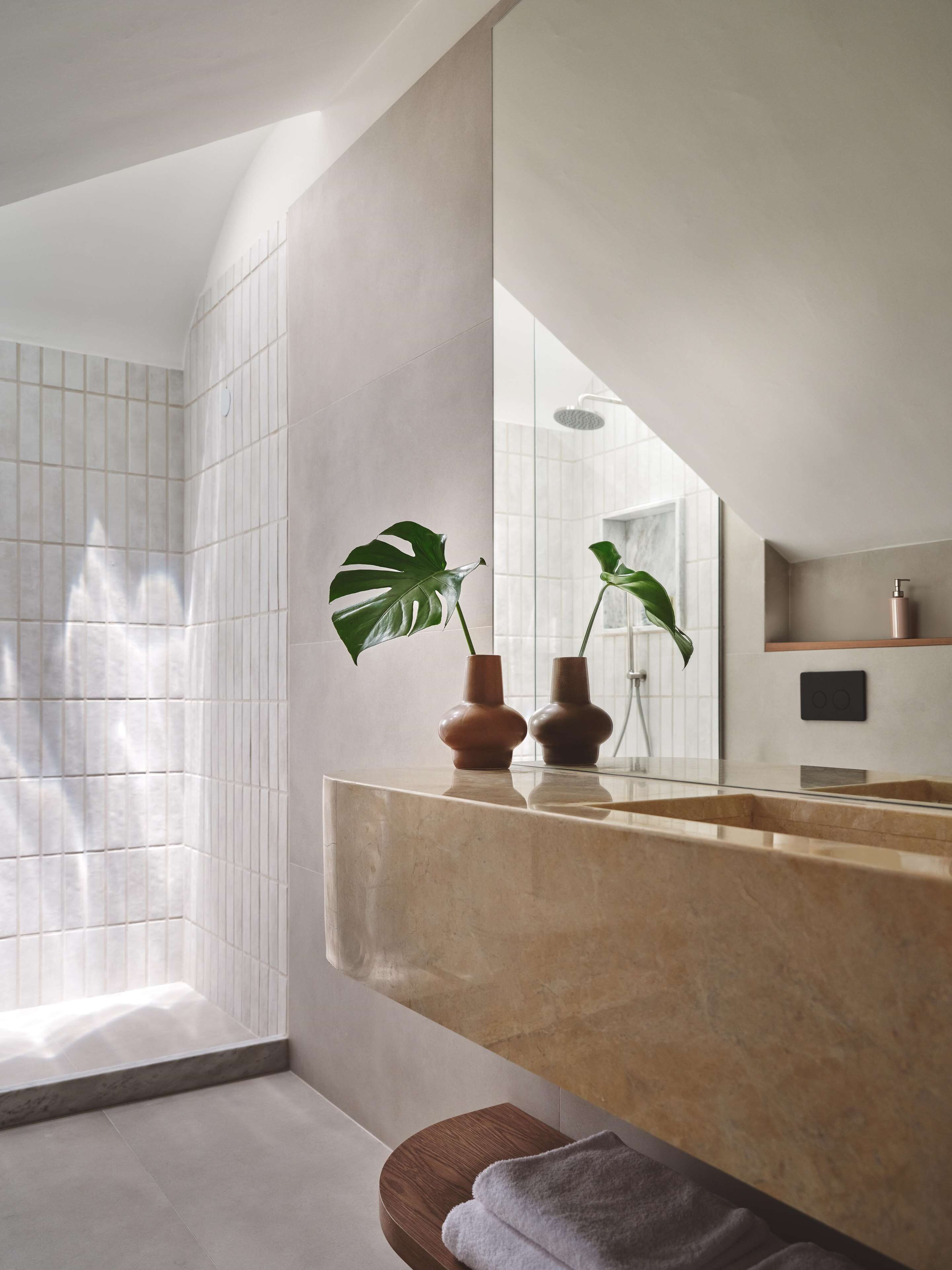 shower, free toiletries, hair dryer, bathrobes