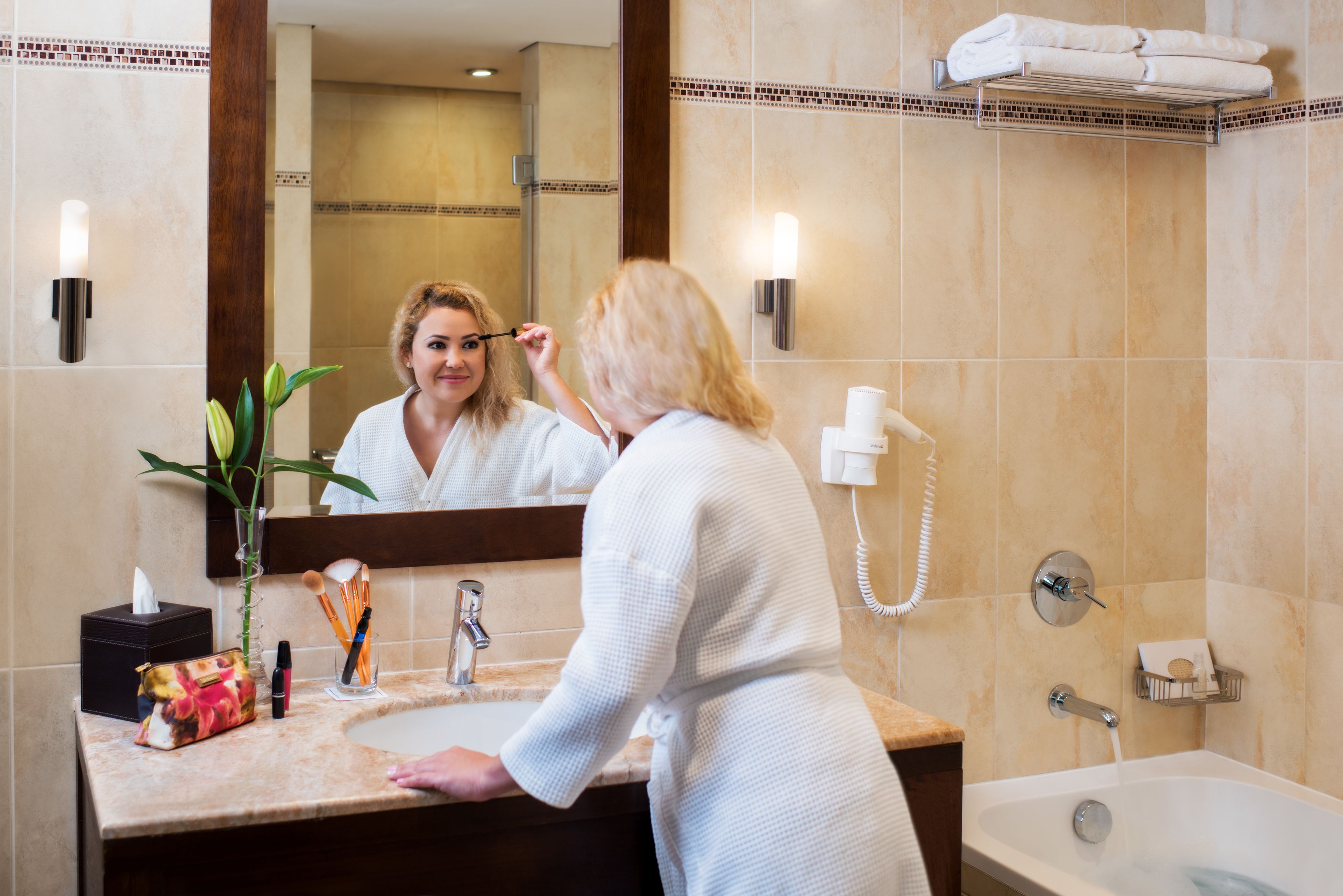 Foto - Khalidiya Palace Rayhaan by Rotana Hotel