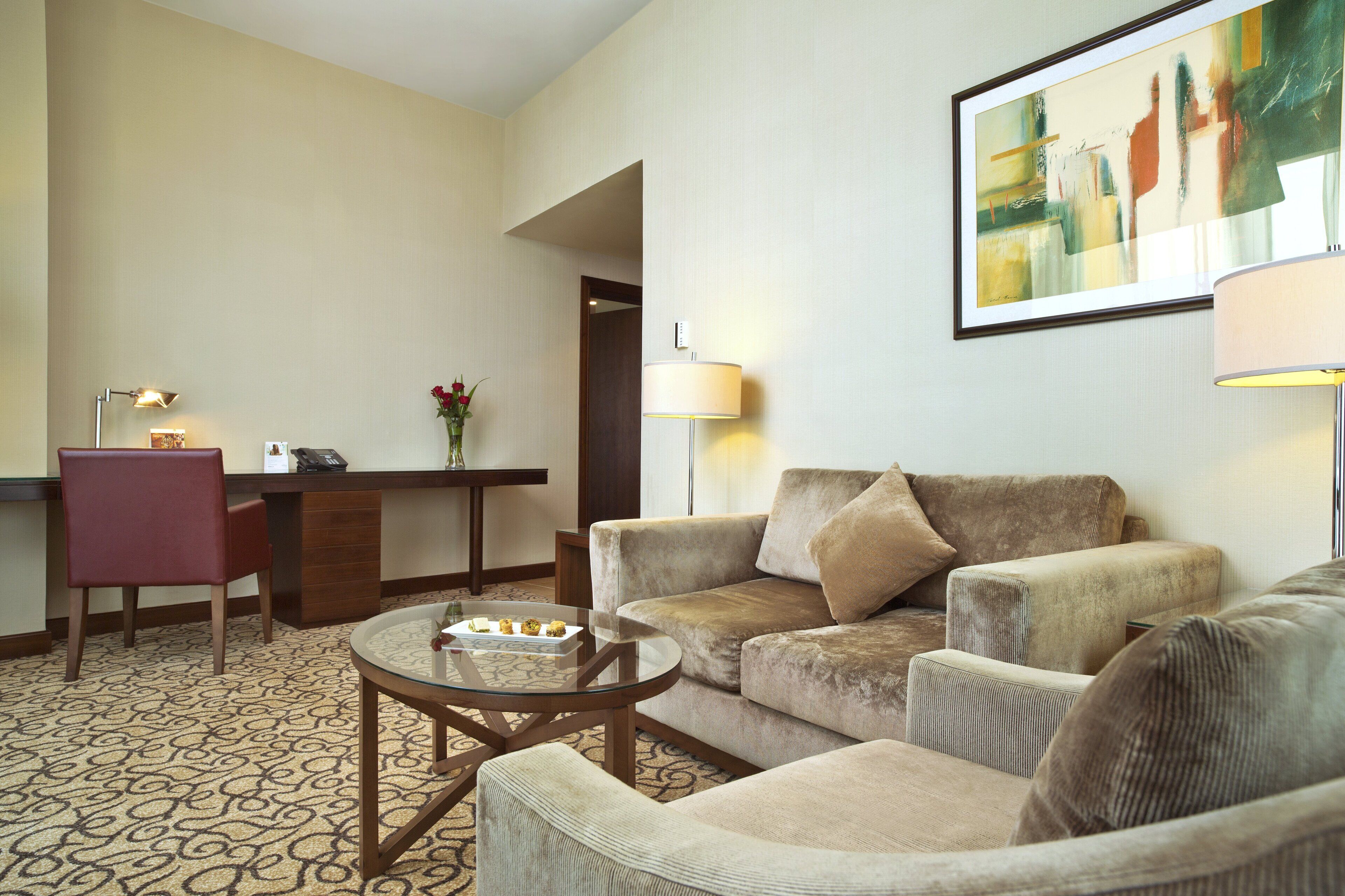 Photo - Khalidiya Palace Rayhaan by Rotana, Abu Dhabi