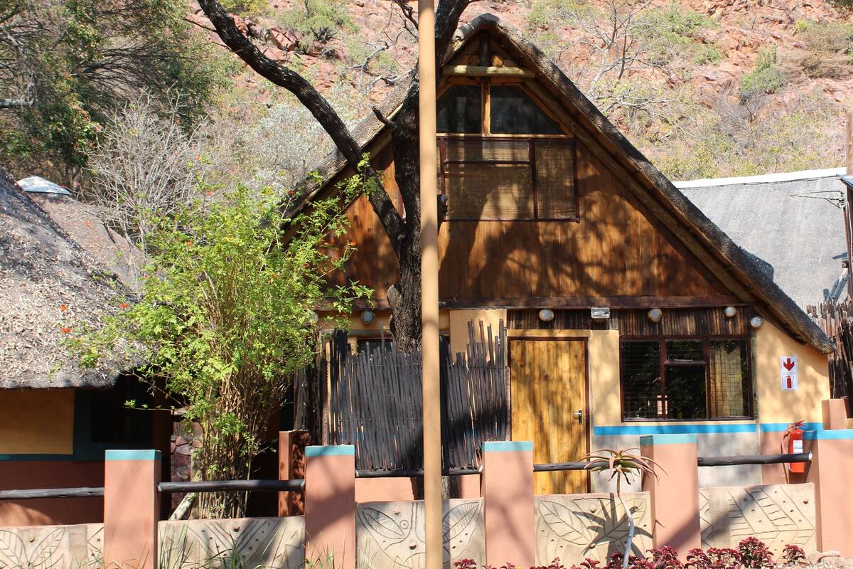 Family/Group Chalet | In-room safe, individually decorated, individually furnished