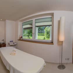 Body treatments, hydrotherapy, hot stone massages, sports massages