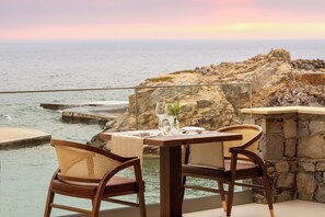 3 restaurants, breakfast served - Iberostar Selection Creta Marine (Mylopotamos)