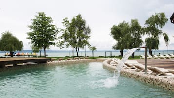 2 indoor pools, outdoor pool