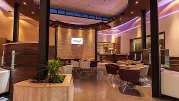 Bar lounge