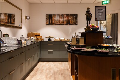 迷你 19 米林飯店