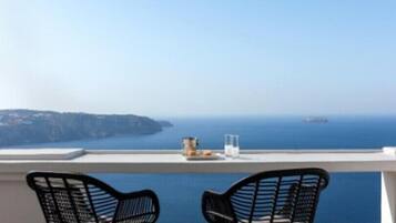 Honeymoon Suite Sunset View | Terrazza/patio