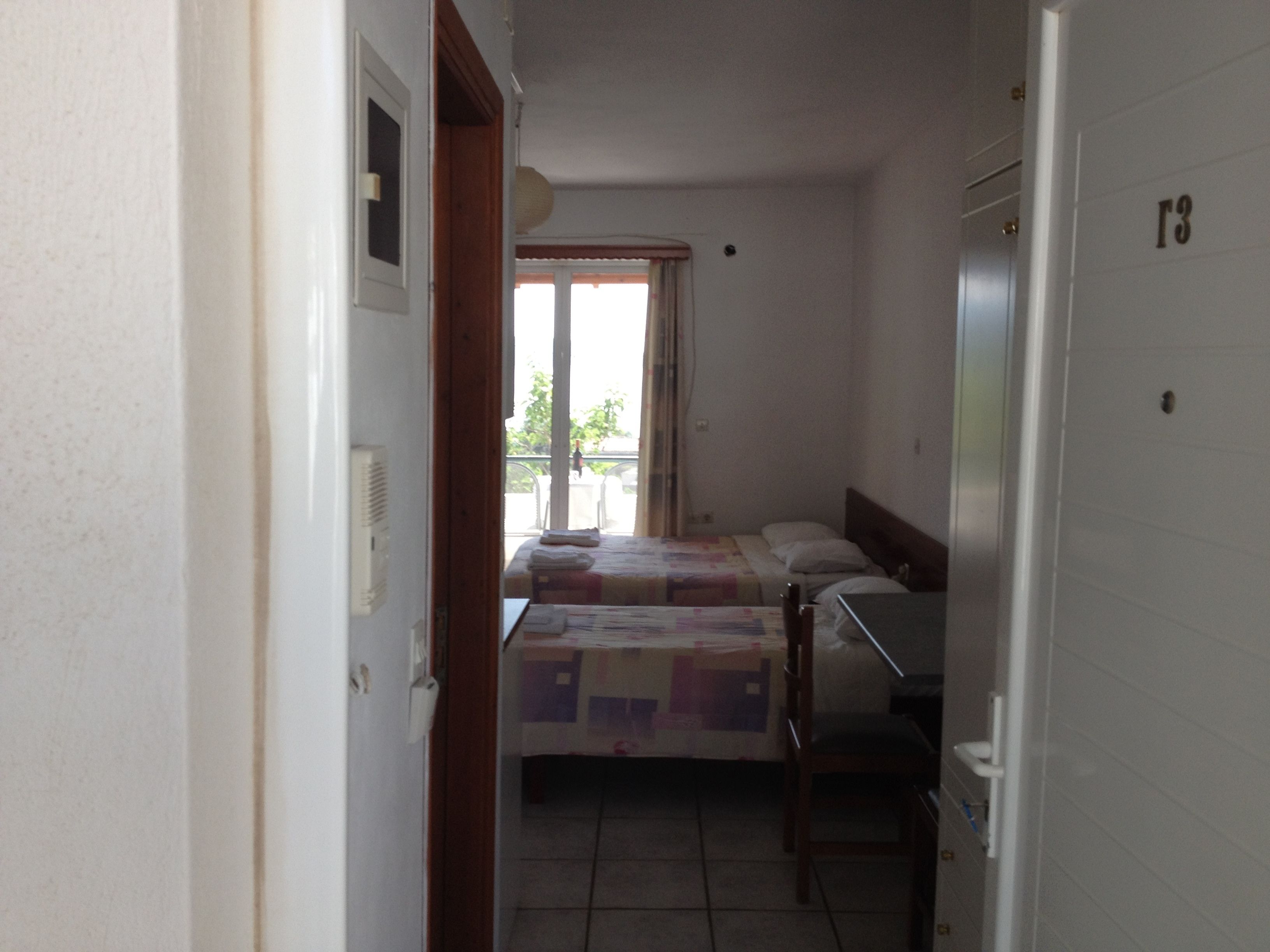 Pillowtop beds, desk, soundproofing, iron/ironing board