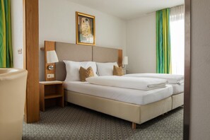 Premium bedding, in-room safe, desk, soundproofing