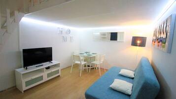 Apartment, 2 Bedrooms, Kitchen (Opera 2) | Living area | LED TV