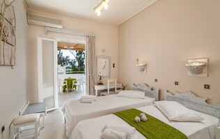 Caja de seguridad en la habitación y sistema de insonorización 