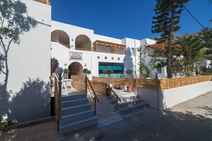 Entrada de la propiedad