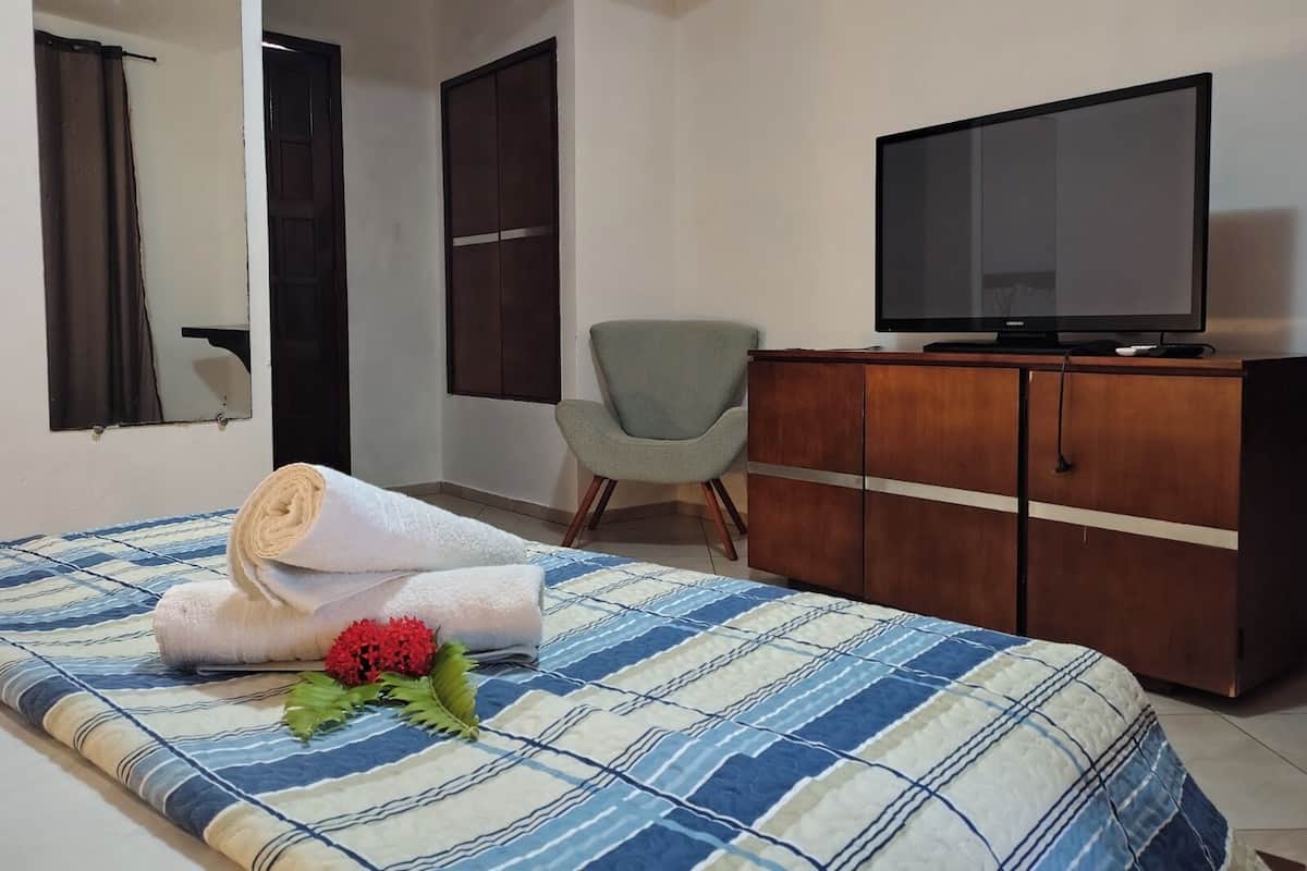 1 habitación, minibar, caja de seguridad en la habitación y wifi gratis