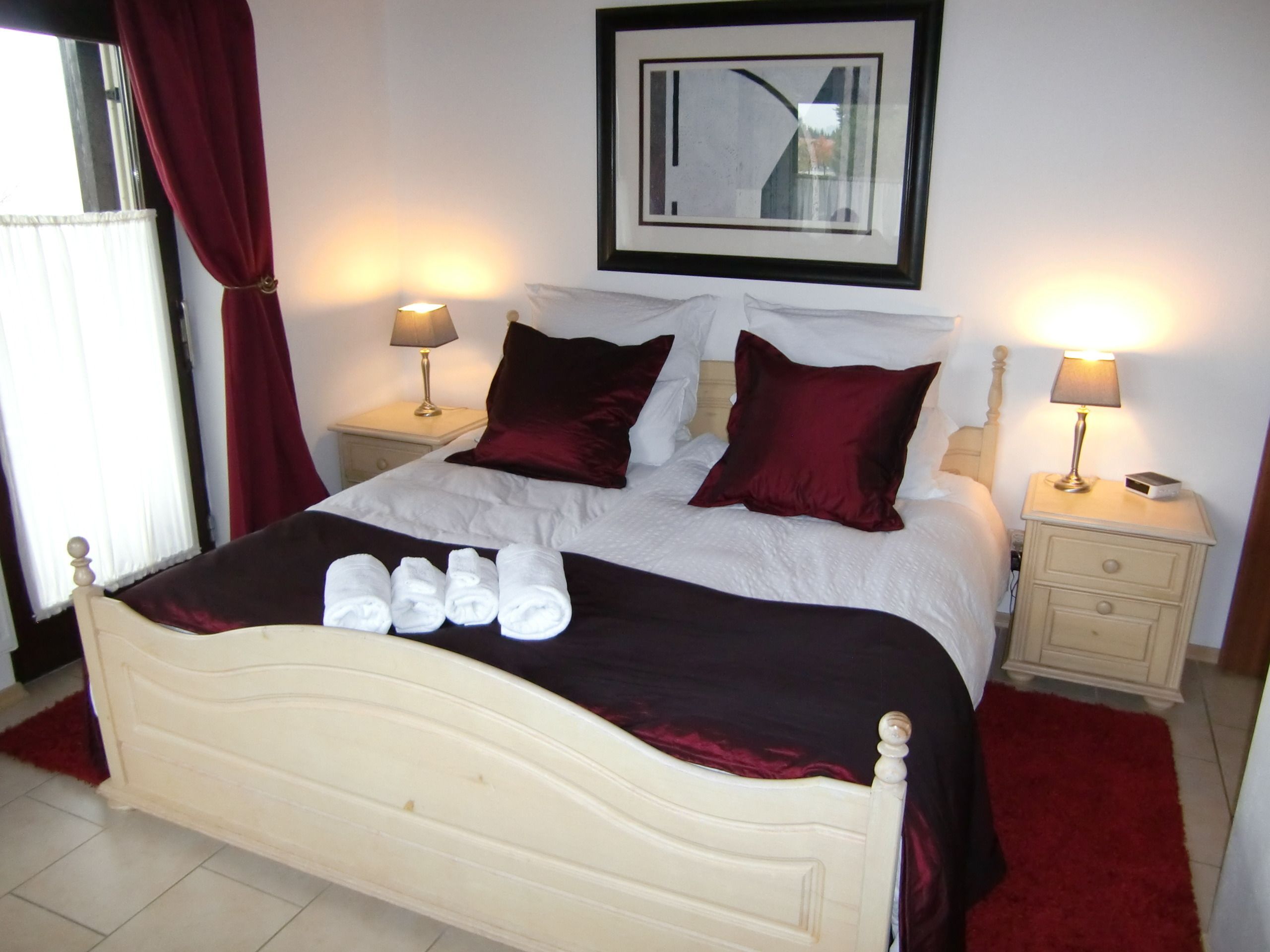 premium bedding, select comfort beds, minibar, in-room safe