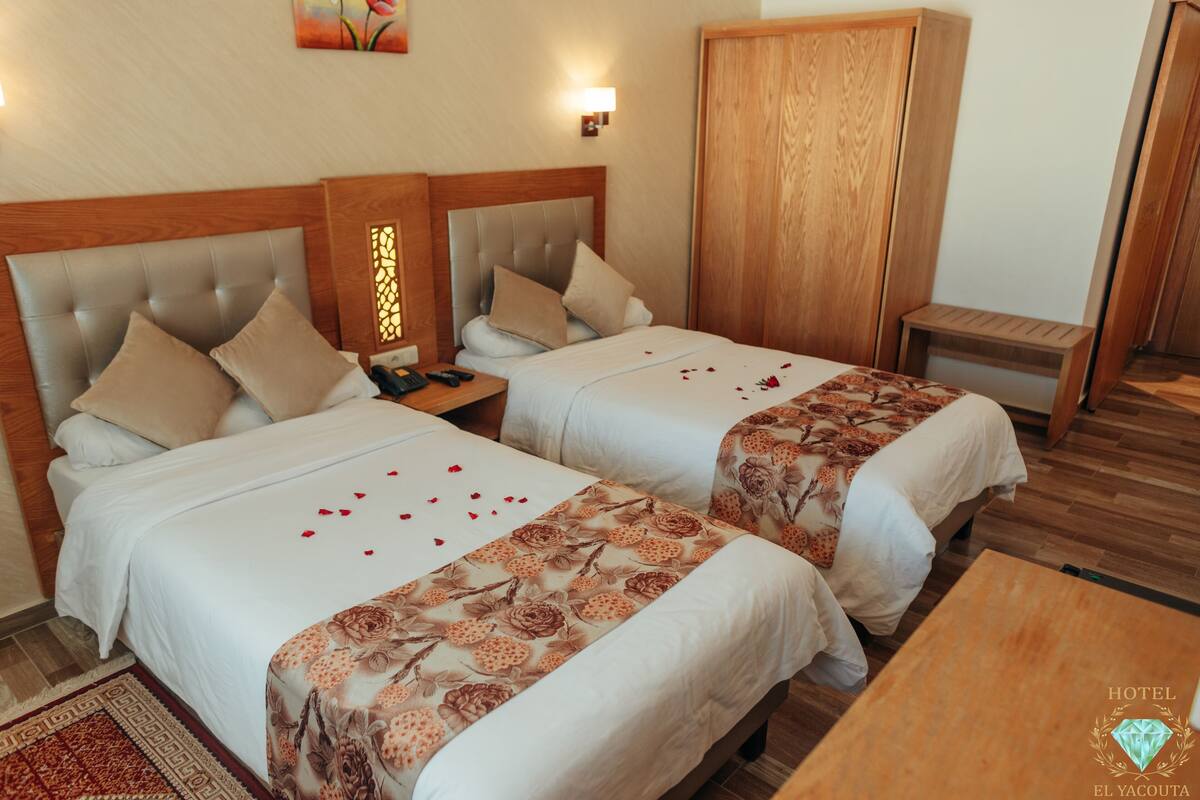 Classic Double or Twin Room | Egyptian cotton sheets, premium bedding, minibar, desk