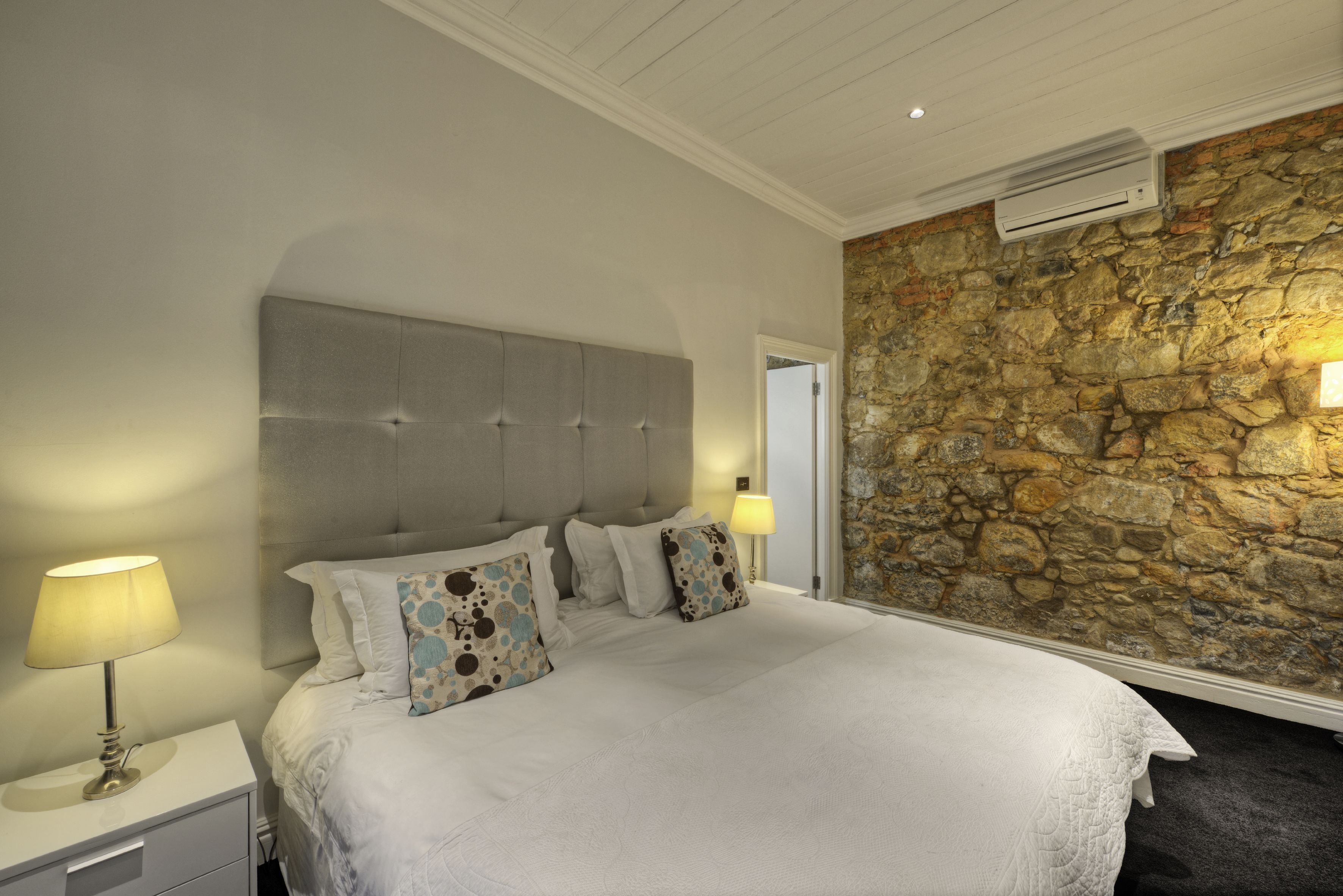 luxury room | 1 bedroom, premium bedding, minibar, in-room safe