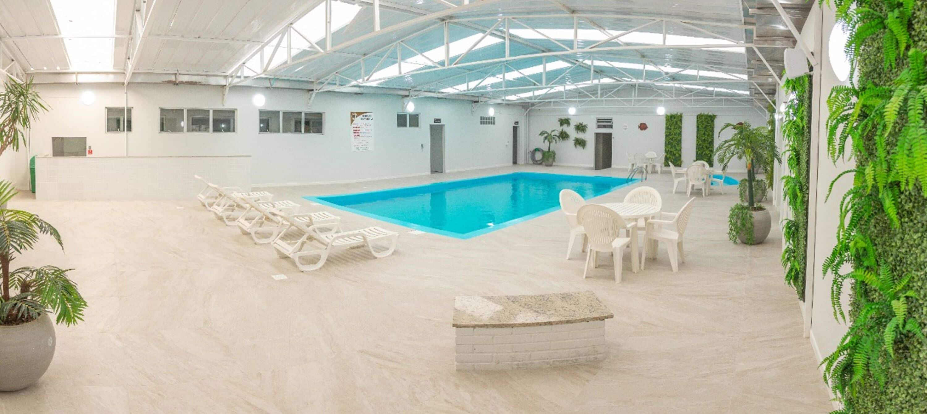 indoor pool, pool loungers