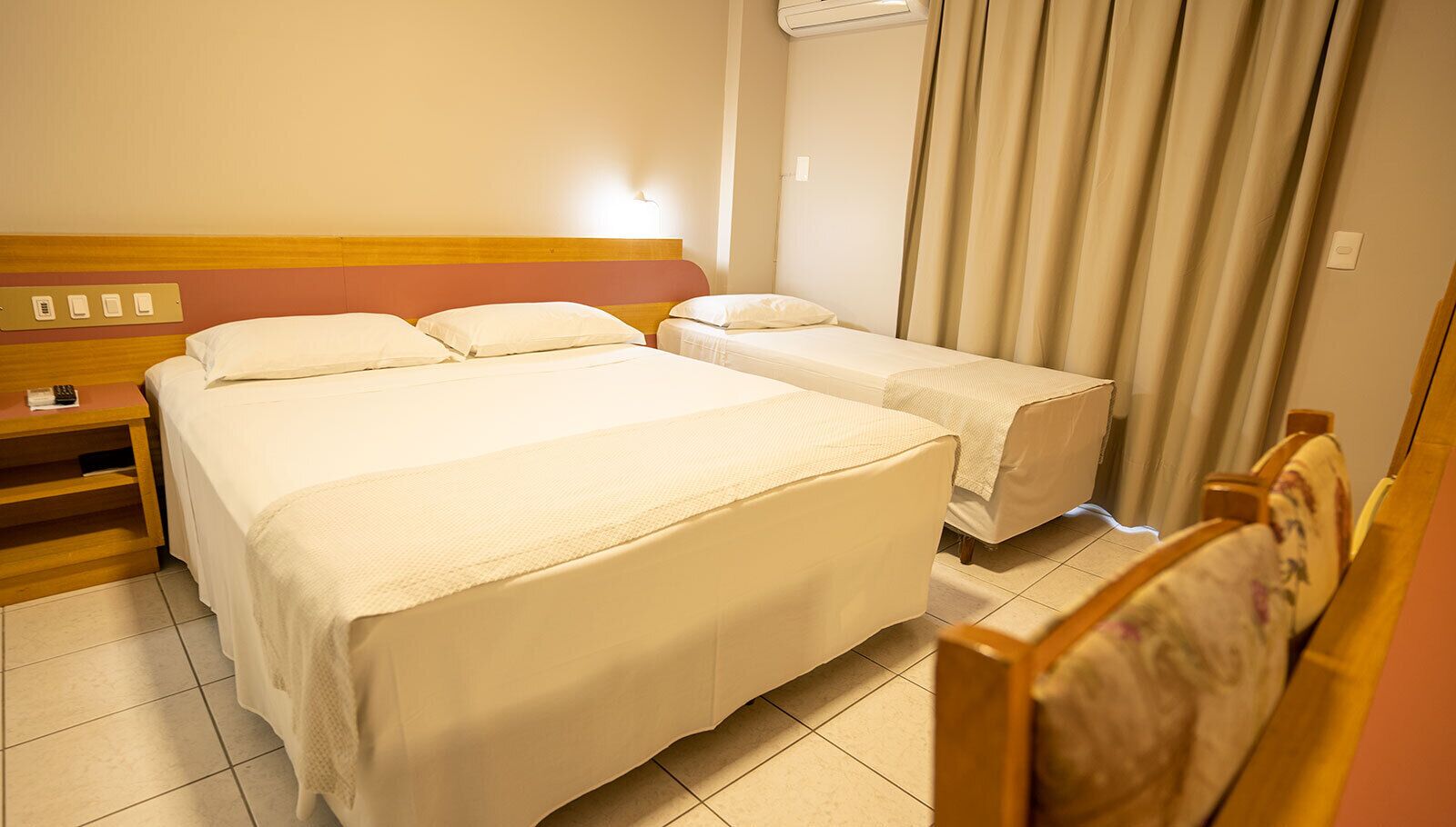 superior room, balcony | 1 bedroom, minibar, in-room safe, desk