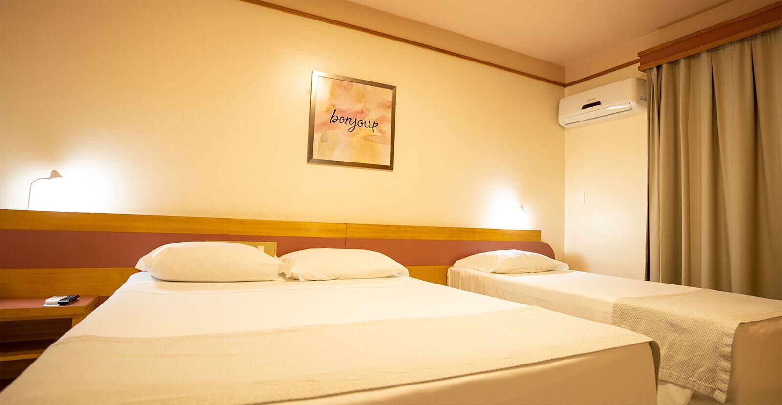 superior room, balcony | 1 bedroom, minibar, in-room safe, desk