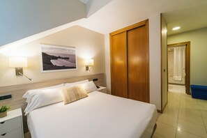 Habitació doble Comfort | Minibar, caixa forta a l'habitació, escriptori i wifi gratuïta 