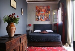 1 quarto, camas Select Comfort, cofres nos quartos