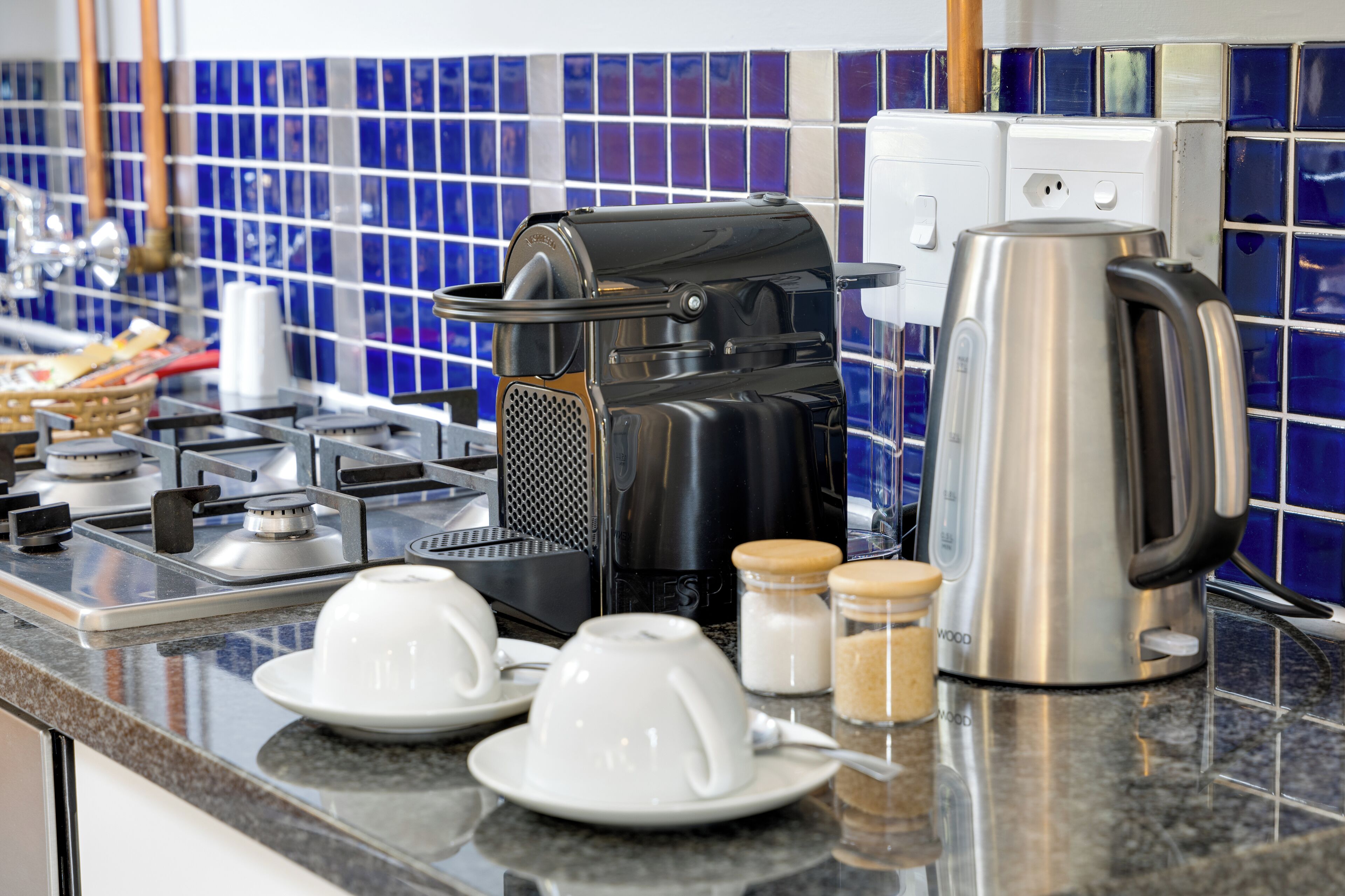 luxury apartment | private kitchen | coffee/tea maker, electric kettle