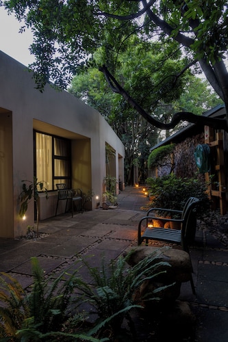 African Rock Hotel & Spa, a "Boutique Lifestyle Resort"