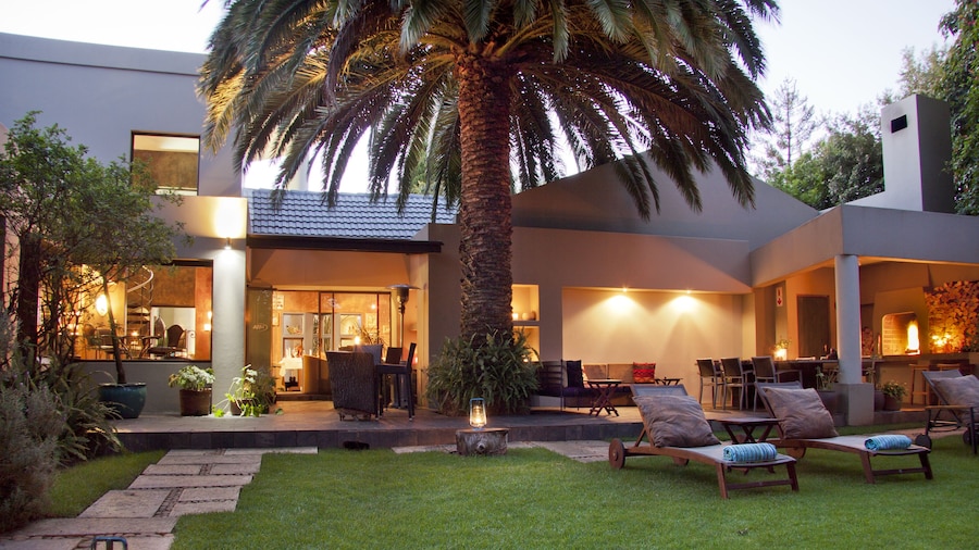 African Rock Hotel & Spa, a "Boutique Lifestyle Resort"