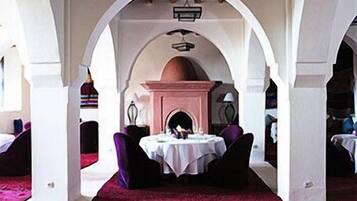 Breakfast, lunch, dinner served; Moroccan cuisine, pool views