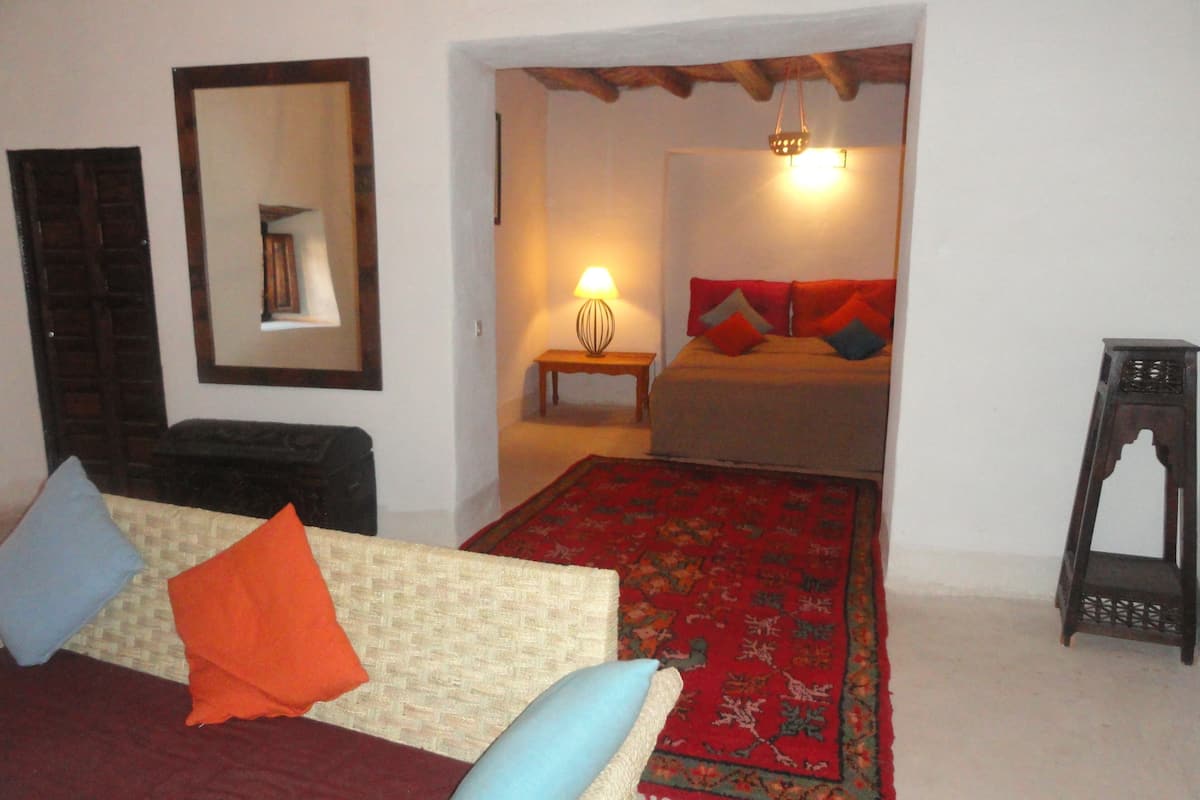 in-room safe, iron/ironing board, free cots/infant beds, bed sheets