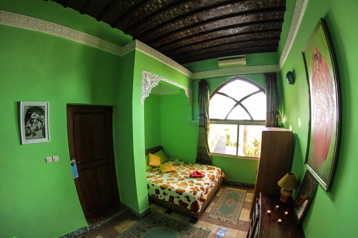 Comfort Single Room, 2 Bedrooms, Refrigerator, Ocean View