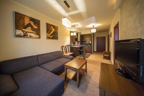 Apartment Prestige | Caja de seguridad en la habitación y decoración personalizada 