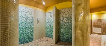 Hotel Murowanica