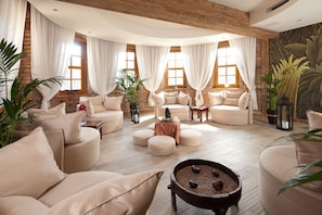 Salas de tratamientos para parejas, sauna, baño turco/hammam