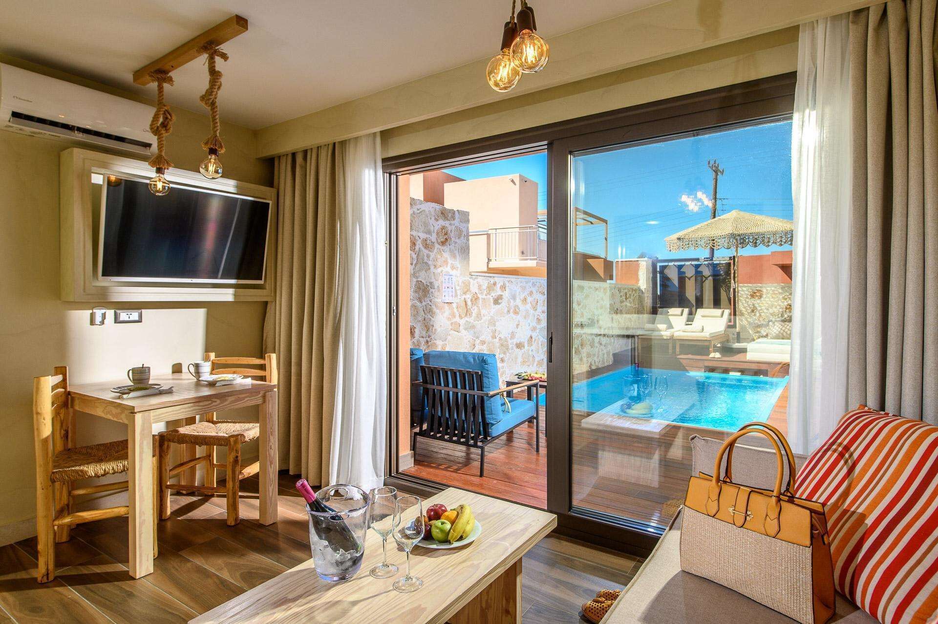 Premium Room Inland View Private Pool | Sábanas de algodón egipcio y ropa de cama de alta calidad