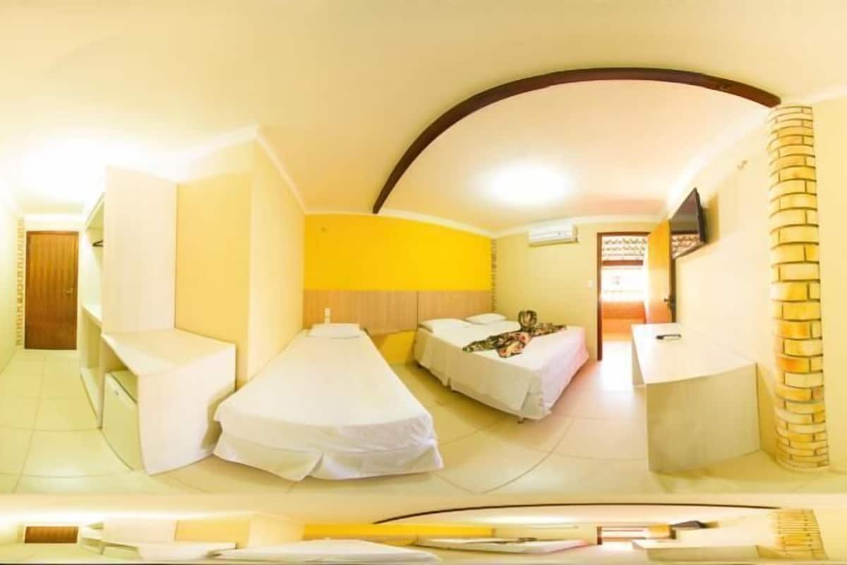 Premium bedding, pillow-top beds, minibar, bed sheets