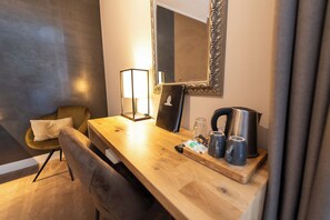 Chambre Confort double | Literie hypoallergénique, minibar, coffre-fort, bureau