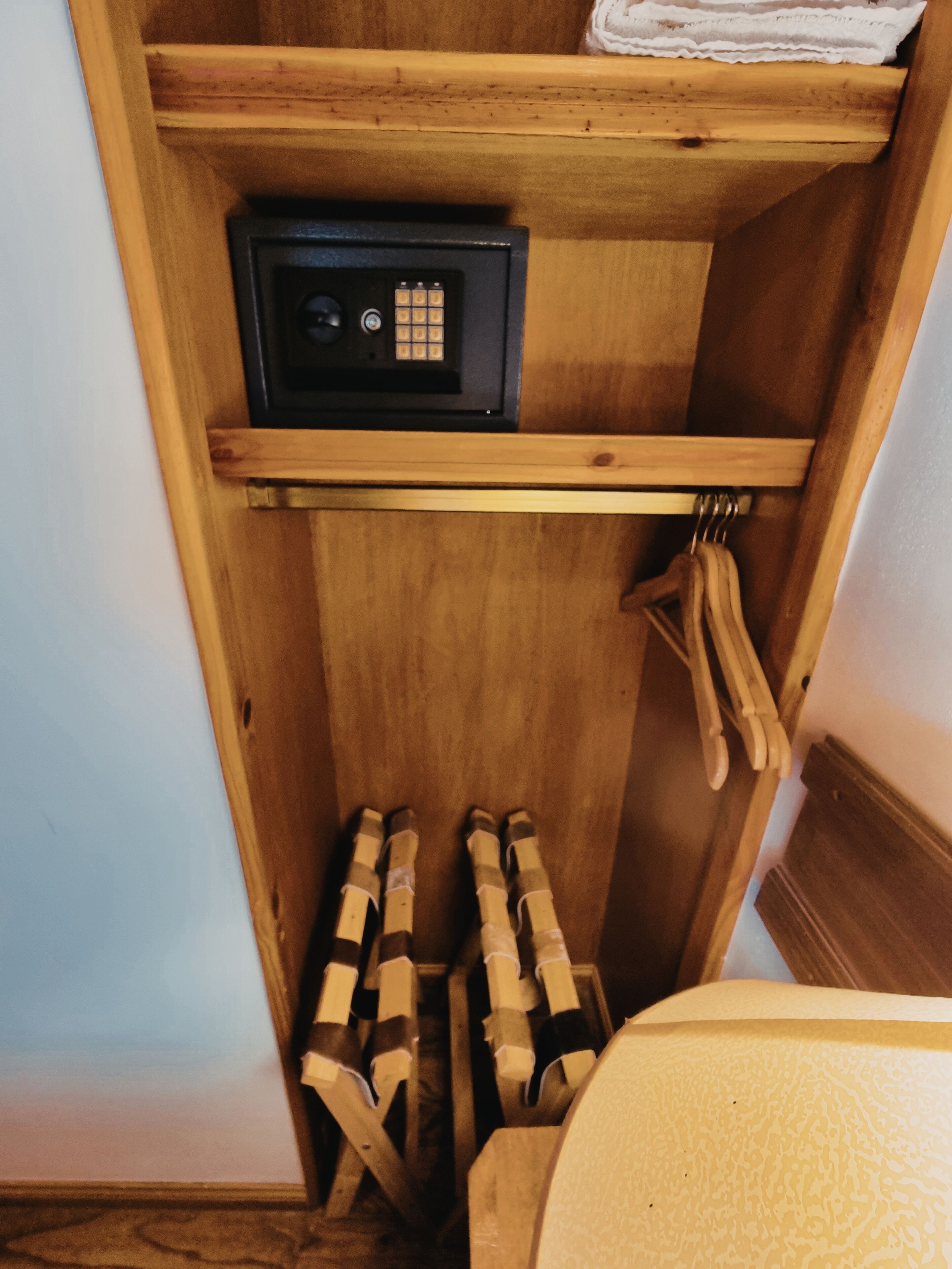 1 bedroom, in-room safe, free wifi, bed sheets