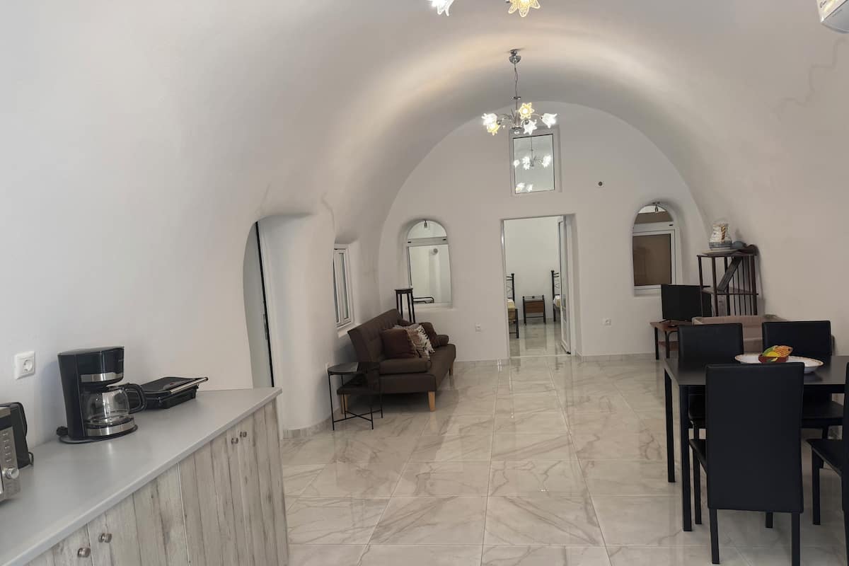 Honeymoon House | Dapur peribadi | Peti sejuk