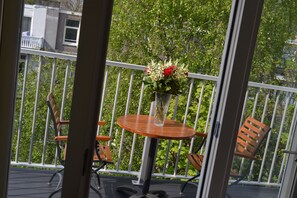 In-room safe, desk, free WiFi - Alp Hotel Amsterdam (Amsterdam)