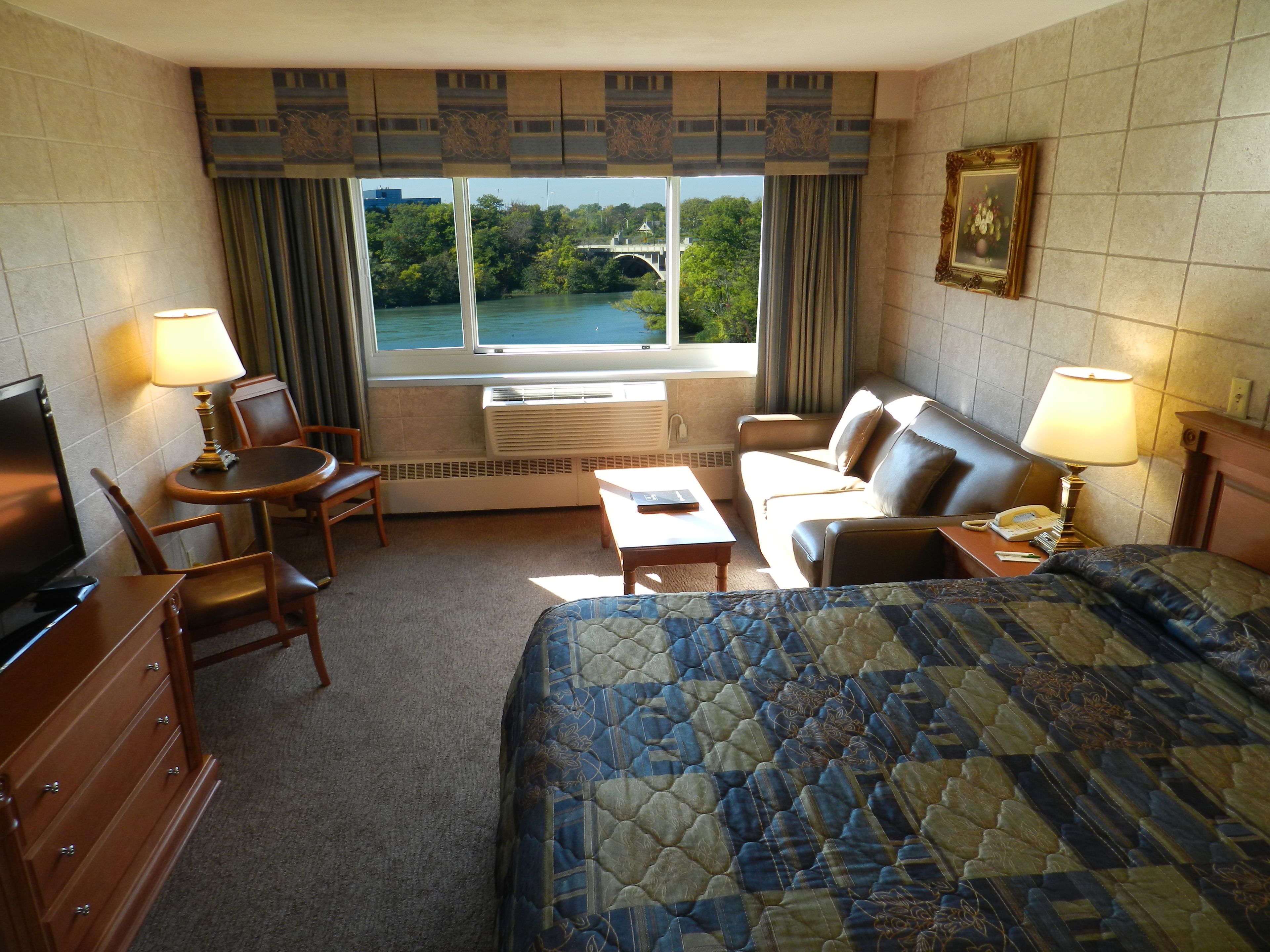 premium bedding, pillow-top beds, in-room safe, individually decorated