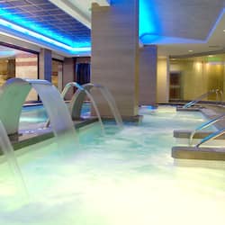 Hot tub, Turkish bath, body treatments, aromatherapy, body wraps