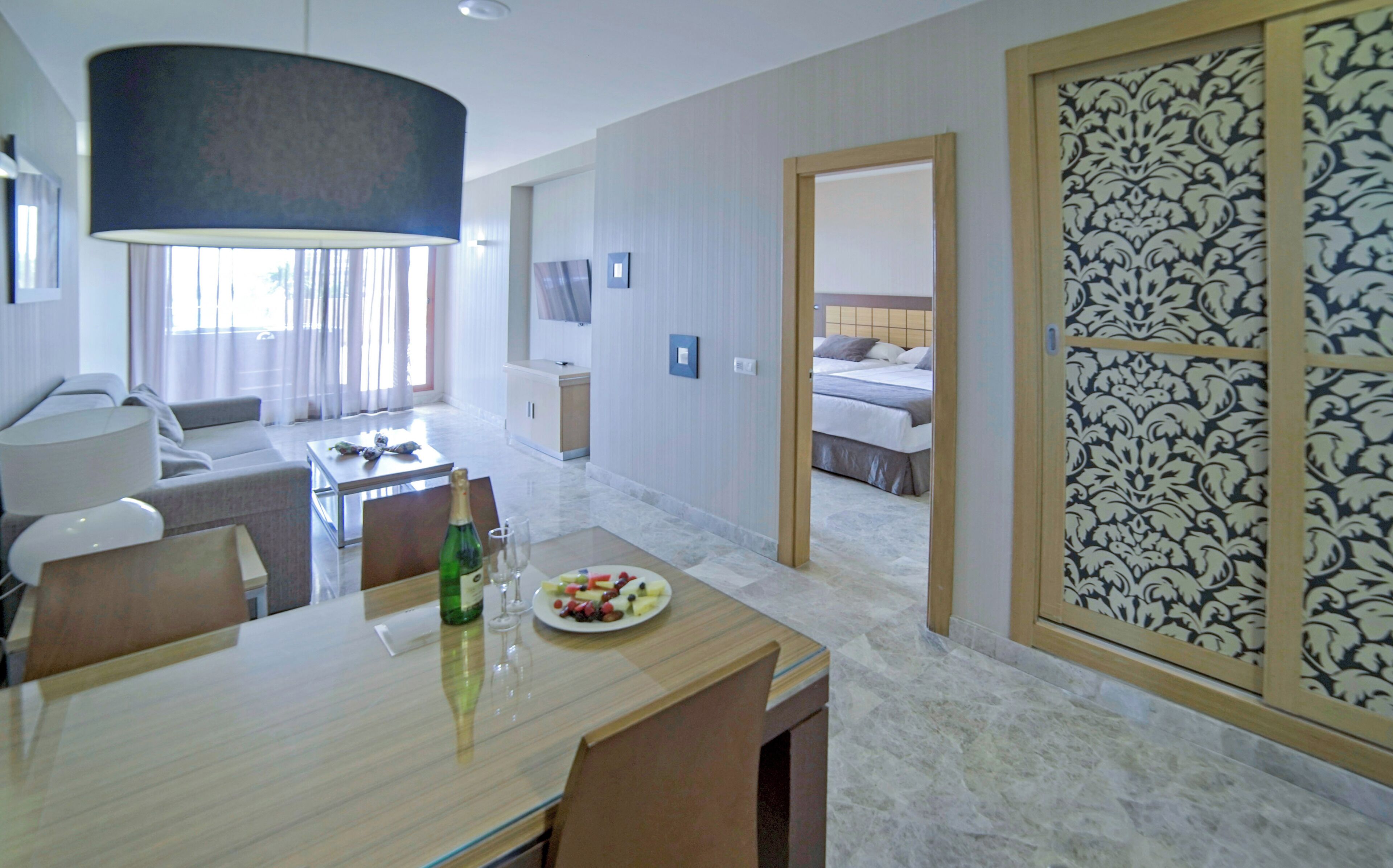 1 bedroom, minibar, in-room safe, blackout curtains