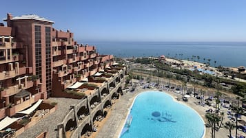 1 bedroom, minibar, in-room safe, blackout curtains