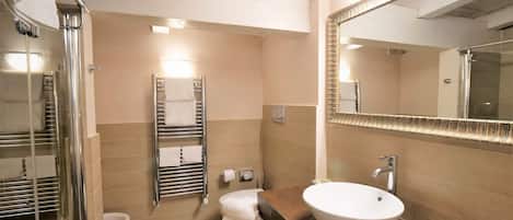 Camera Comfort, Depedance | Bathroom